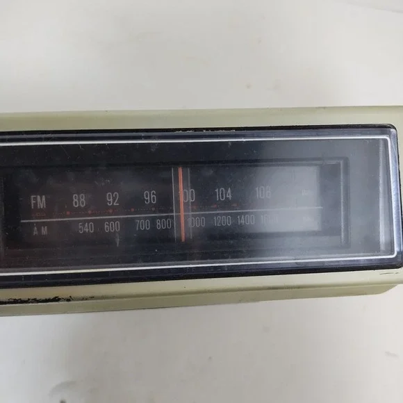Vintage Westclox Digital Am FM Radio Alarm Clock Wood Grain 80170-01 Tested Work - Picture 8 of 16